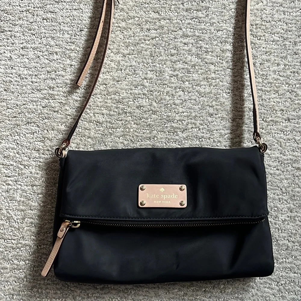 Kate Spade ♠️ - Picture 1 of 6